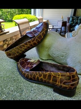 Beautiful Via Spiga loafer shoes for the professional woman gorgeous  10